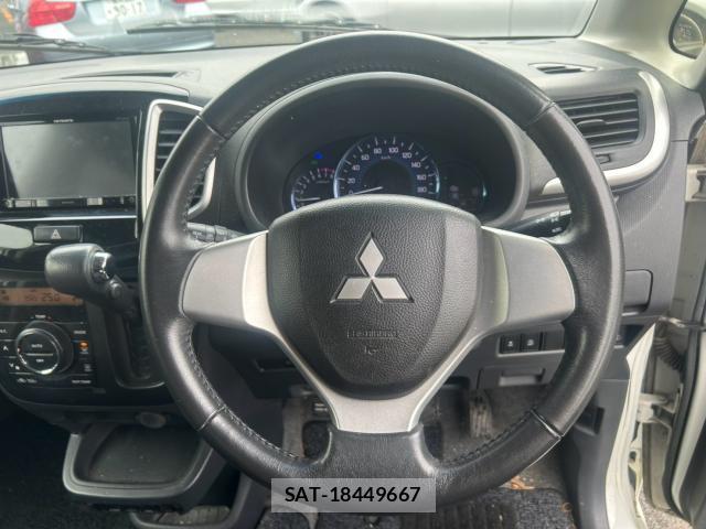 Mitsubishi DELICA 2014-08 8875742-17