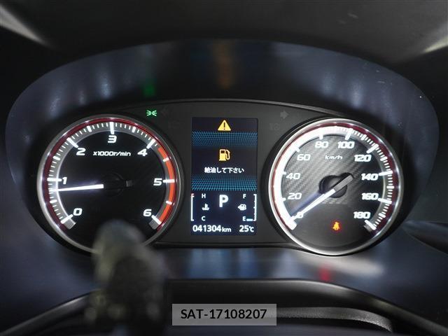 Mitsubishi DELICA 2024-11 8873821-11