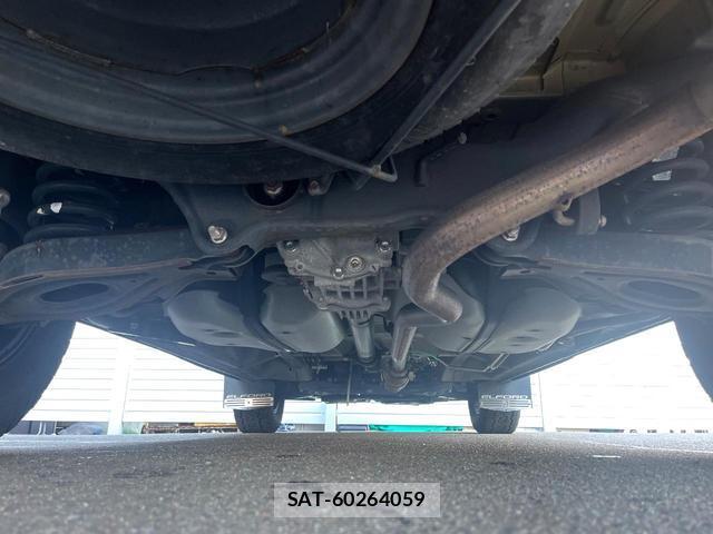 Mitsubishi DELICA 2017-11 8873996-18