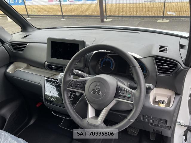 Mitsubishi DELICA MINI 2023-12 8872853-2