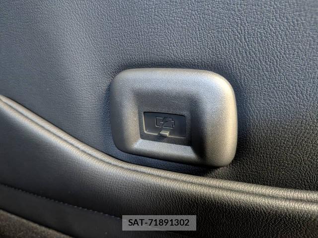 Mitsubishi DELICA MINI 2025-12 8874335-14