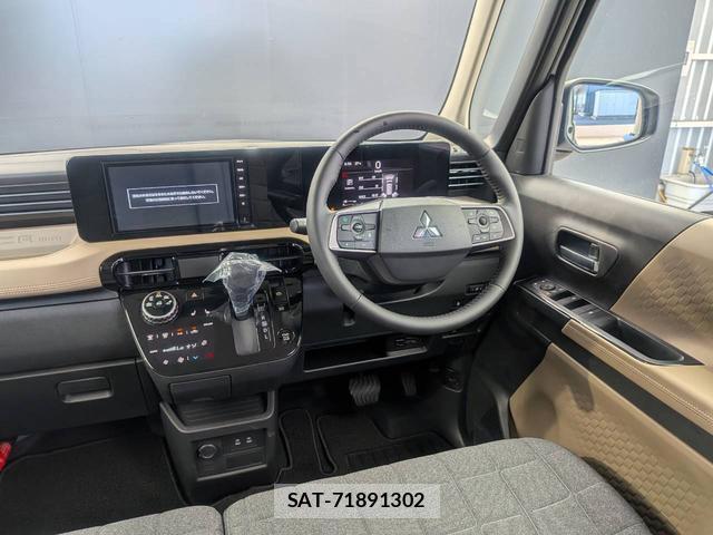 Mitsubishi DELICA MINI 2025-12 8874335-3