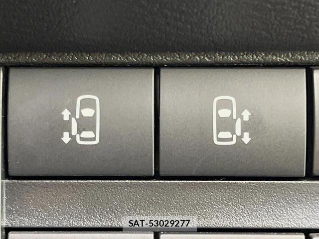 Mitsubishi DELICA MINI 2023-09 8874836-6