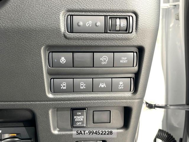 Mitsubishi DELICA MINI 2026-05 8875186-2