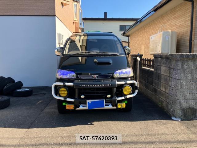 Mitsubishi DELICA 1995-03 8873371-0