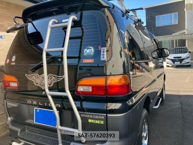 Mitsubishi DELICA 1995-03 8873371-4