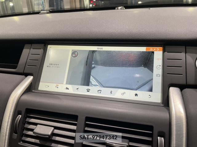 Land Rover DISCOVERY 2018-02 8874241-11