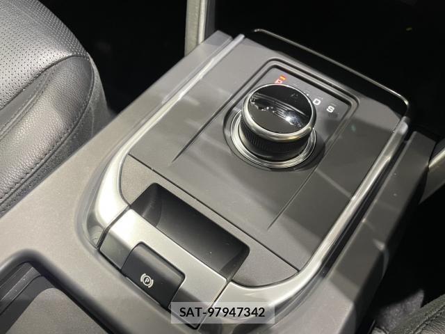 Land Rover DISCOVERY 2018-02 8874241-14