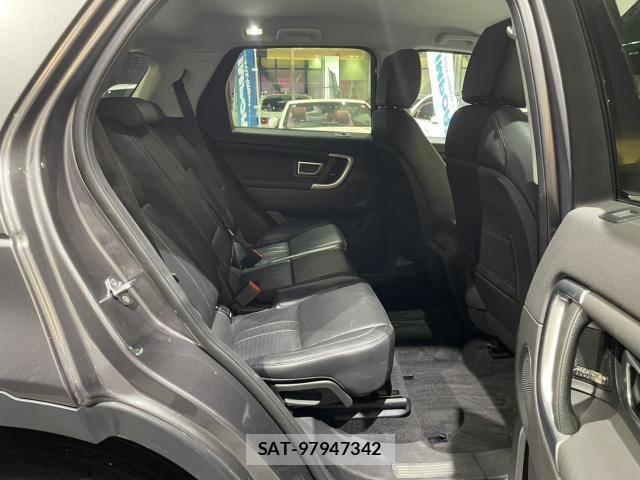 Land Rover DISCOVERY 2018-02 8874241-19