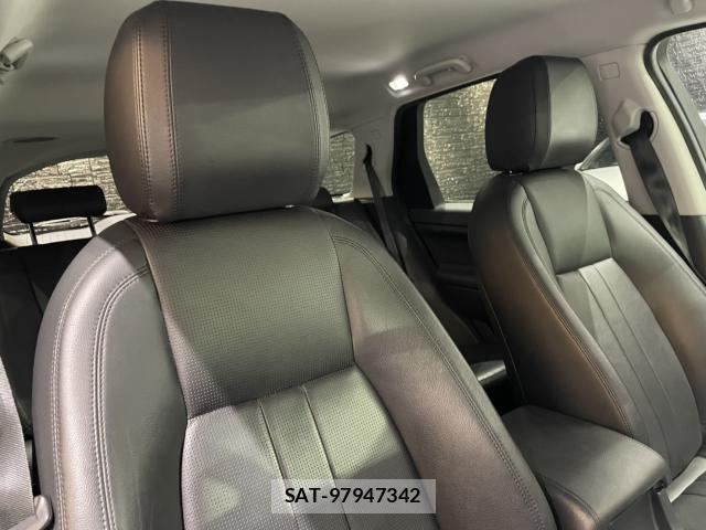 Land Rover DISCOVERY 2018-02 8874241-7