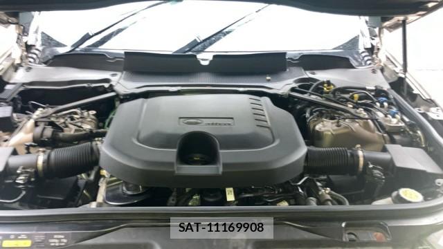 Land Rover DISCOVERY 2021-09 8874423-7