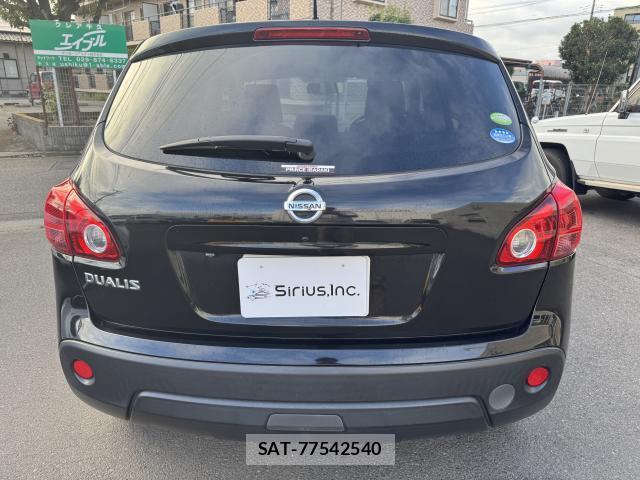Nissan DUALIS 2012-03 8873815-1
