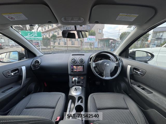 Nissan DUALIS 2012-03 8873815-2
