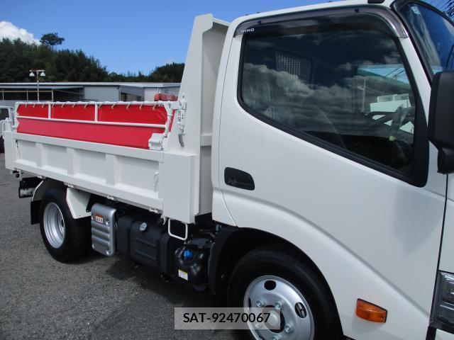 Hino DUTRO 2026-01 8872550-11