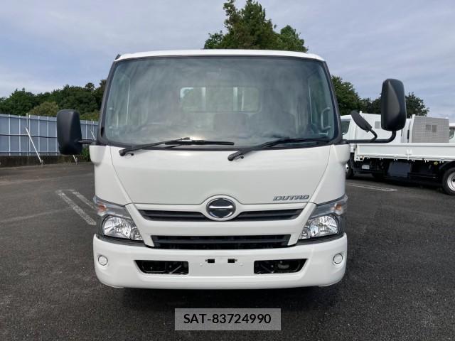 Hino DUTRO 2019-05 8874185-1