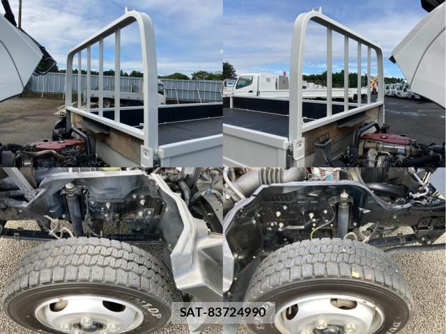 Hino DUTRO 2019-05 8874185-13