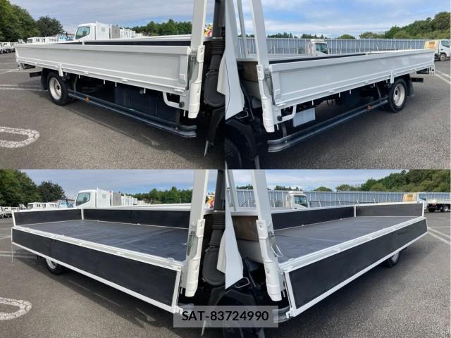 Hino DUTRO 2019-05 8874185-6