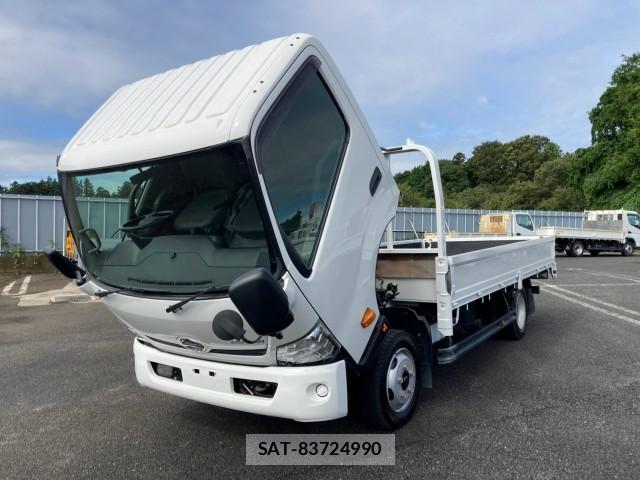 Hino DUTRO 2019-05 8874185-8
