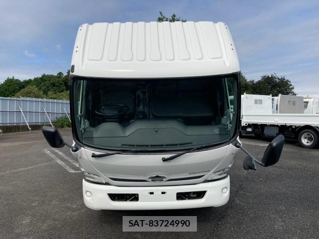 Hino DUTRO 2019-05 8874185-9