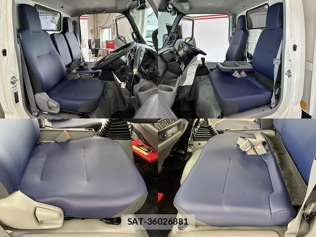 Hino DUTRO 2026-01 8875857-16