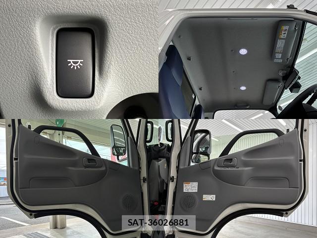 Hino DUTRO 2026-01 8875857-17
