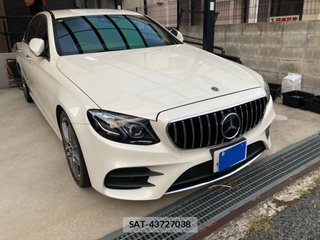 Mercedes Benz E-CLASS 2018-03 8872621-0