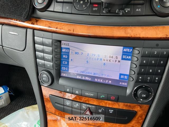 Mercedes Benz E-CLASS 2006-03 8873433-19