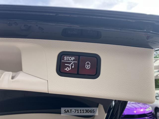 Mercedes Benz E-CLASS 2018-05 8874061-12