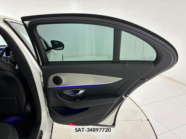 Mercedes Benz E-CLASS 2019-03 8874364-17