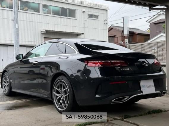 Mercedes Benz E-CLASS 2021-05 8874454-13