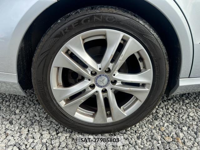 Mercedes Benz E-CLASS 2010-02 8875746-14