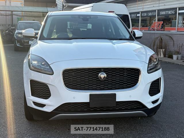 Jaguar E-PACE 2019-03 8874139-14