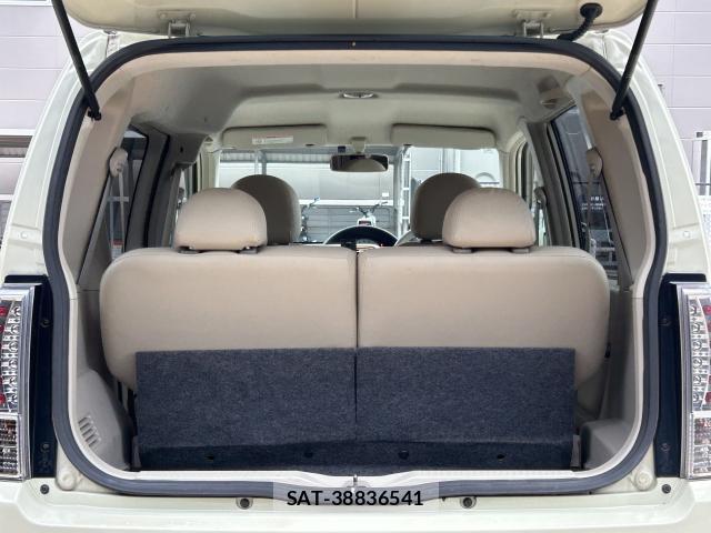 Mitsubishi EK WAGON 2006-09 8874214-13