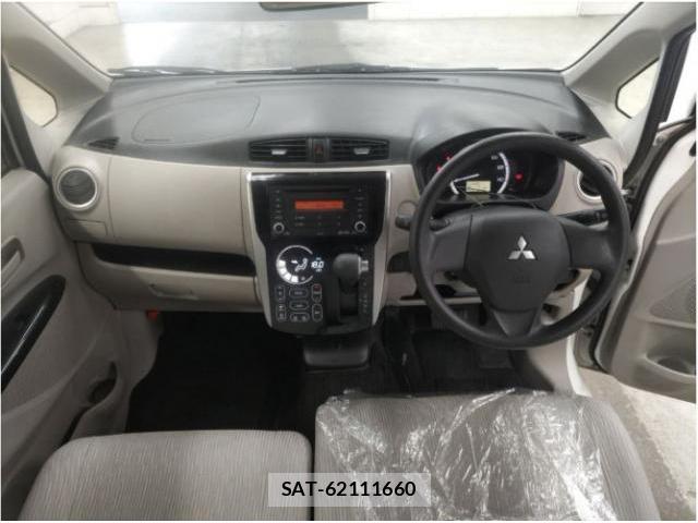 Mitsubishi EK WAGON 2013-08 8875575-2
