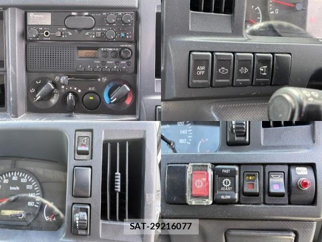 Isuzu ELF TRUCK 2011-08 8873058-17