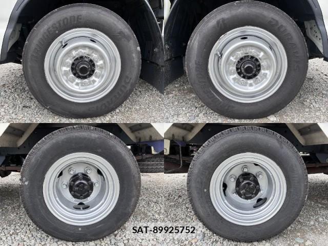 Isuzu ELF TRUCK 2017-08 8873060-18