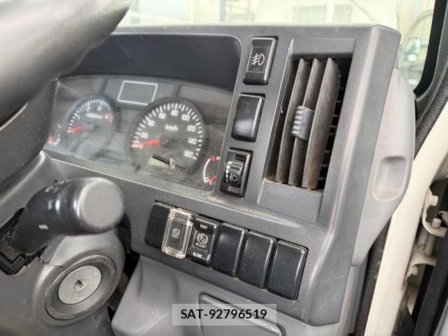 Isuzu ELF TRUCK 2014-03 8874047-11