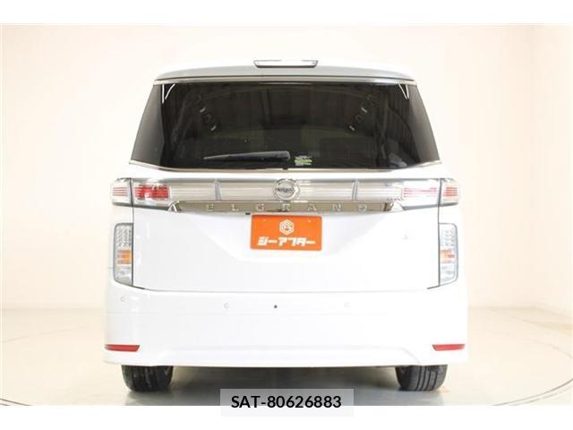 Nissan ELGRAND 2022-06 8872657-10