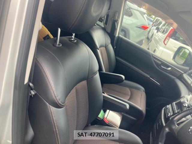 Nissan ELGRAND 2011-07 8873296-10