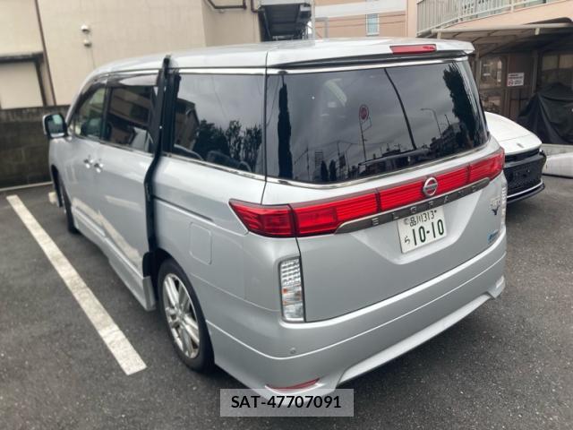Nissan ELGRAND 2011-07 8873296-2