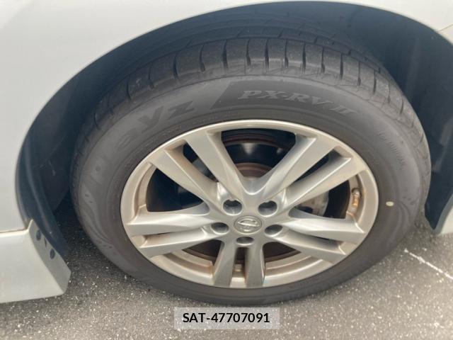 Nissan ELGRAND 2011-07 8873296-5