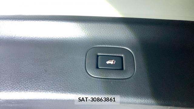 Nissan ELGRAND 2013-09 8873416-16