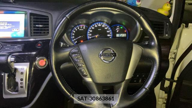 Nissan ELGRAND 2013-09 8873416-19