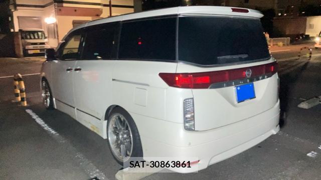 Nissan ELGRAND 2013-09 8873416-4