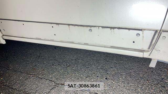 Nissan ELGRAND 2013-09 8873416-8
