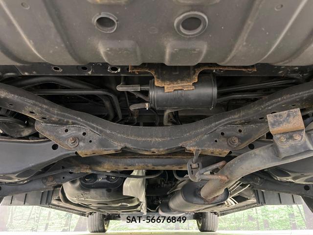 Nissan ELGRAND 2017-01 8873668-19