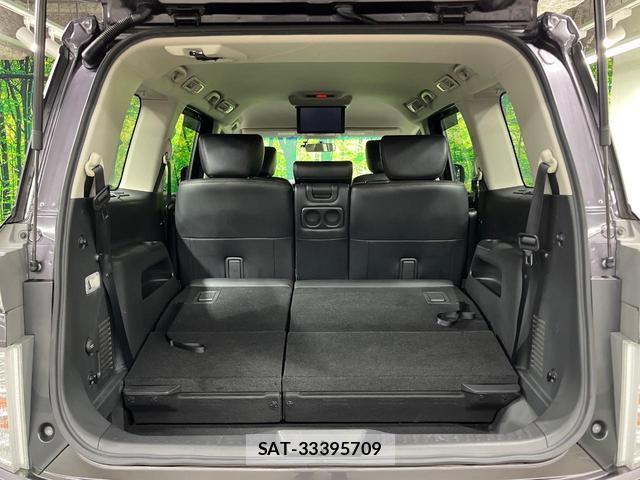 Nissan ELGRAND 2017-09 8873741-10