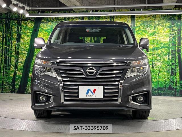 Nissan ELGRAND 2017-09 8873741-14