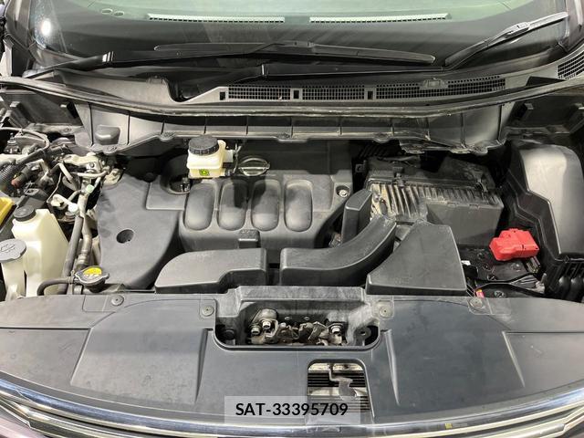 Nissan ELGRAND 2017-09 8873741-18
