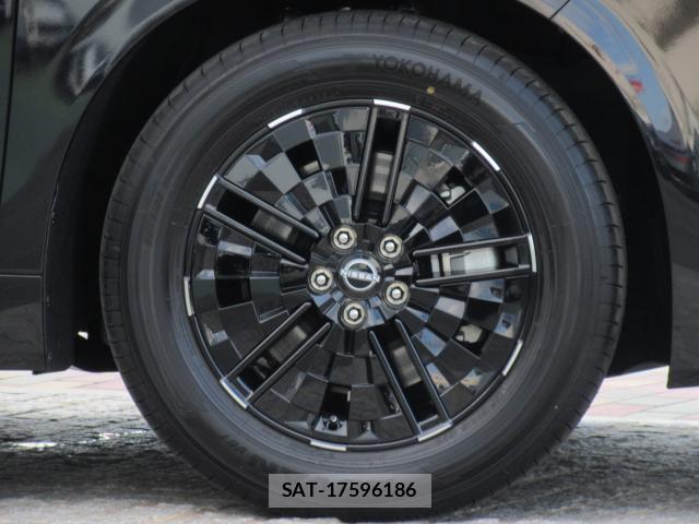 Nissan ELGRAND 2026-08 8873750-3